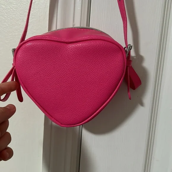 Pink heart purse - Picture 4 of 4